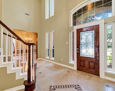 2706 Blue Wind Court - Photo Thumbnail 3