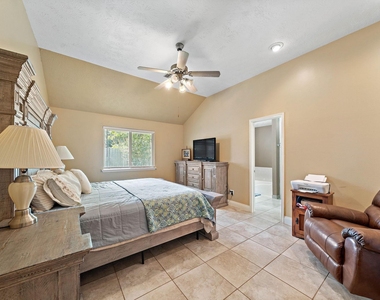 18223 Lundar Lane - Photo Thumbnail 5