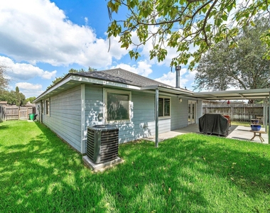 18223 Lundar Lane - Photo Thumbnail 10