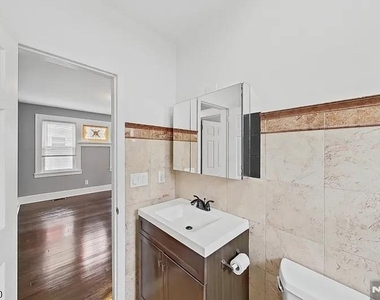 149 Speer - Photo Thumbnail 6