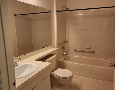 1265 Mulberry - Photo Thumbnail 16