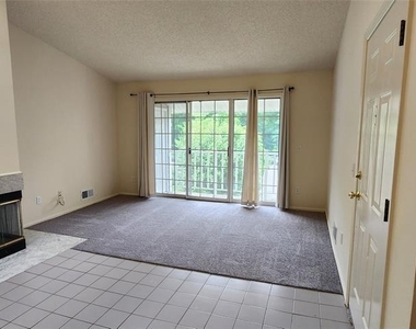 1265 Mulberry - Photo Thumbnail 3
