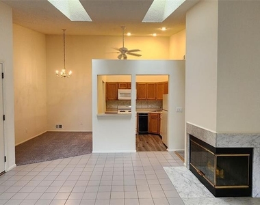 1265 Mulberry - Photo Thumbnail 8
