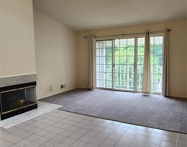 1265 Mulberry - Photo Thumbnail 6