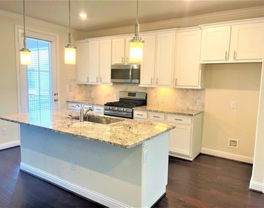 1403 Adell Rose Lane - Photo Thumbnail 5