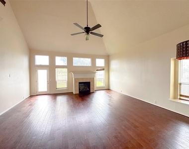 3054 Orchard Vale Drive - Photo Thumbnail 6