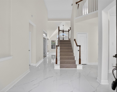 3314 Crimson Maple Court - Photo Thumbnail 2