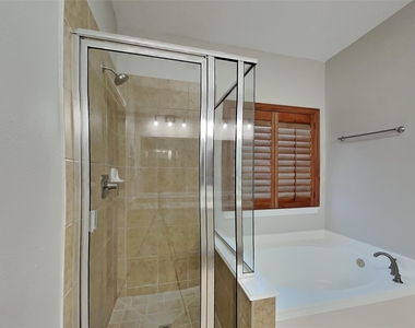 20743 Oakhurst Park Drive - Photo Thumbnail 10