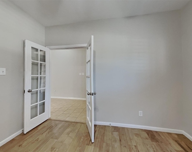 20743 Oakhurst Park Drive - Photo Thumbnail 19