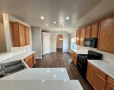 19011 Spring Meadows Lane - Photo Thumbnail 15