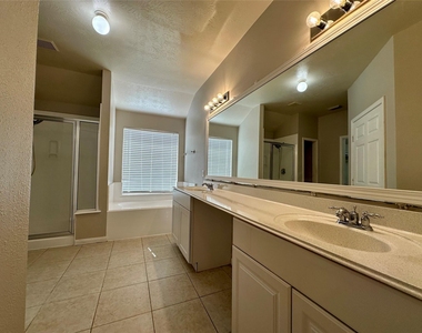 19011 Spring Meadows Lane - Photo Thumbnail 5