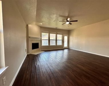 19011 Spring Meadows Lane - Photo Thumbnail 17