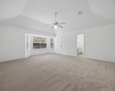 2431 Parkwood Lane - Photo Thumbnail 10