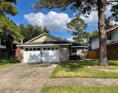 9415 Westacre Place - Photo Thumbnail 1