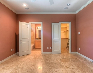 2406 Wroxton Road - Photo Thumbnail 9