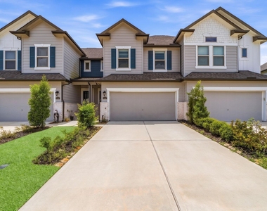 5532 Evanston Lane - Photo Thumbnail 1