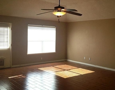 29027 Fox Fountain Lane - Photo Thumbnail 5