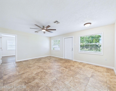 1523 Breese Street Ne - Photo Thumbnail 16