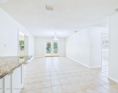 1523 Breese Street Ne - Photo Thumbnail 10