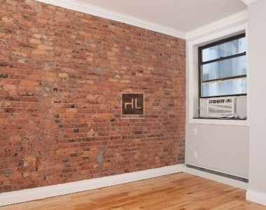 Avenue B - Photo Thumbnail 2