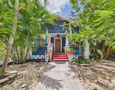 616 15th Street N - Photo Thumbnail 2