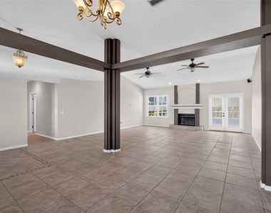 1850 Sandy Knoll Circle N - Photo Thumbnail 17