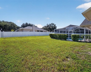 1850 Sandy Knoll Circle N - Photo Thumbnail 11