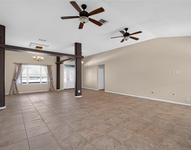 1850 Sandy Knoll Circle N - Photo Thumbnail 15