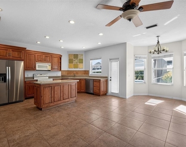 1850 Sandy Knoll Circle N - Photo Thumbnail 22