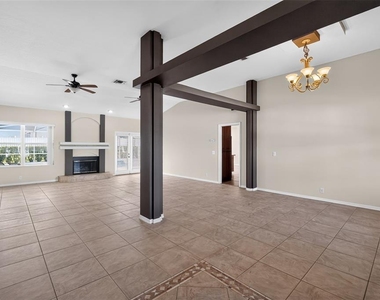 1850 Sandy Knoll Circle N - Photo Thumbnail 18