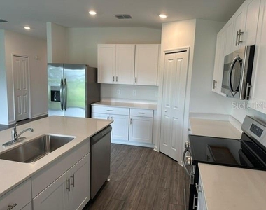 4593 Sw 81st Loop - Photo Thumbnail 8