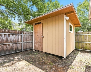 8808 W Broad Street - Photo Thumbnail 32