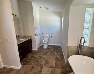 7565 Jomel Drive - Photo Thumbnail 23