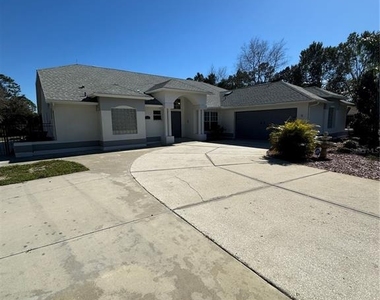 7565 Jomel Drive - Photo Thumbnail 1