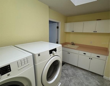 7565 Jomel Drive - Photo Thumbnail 32