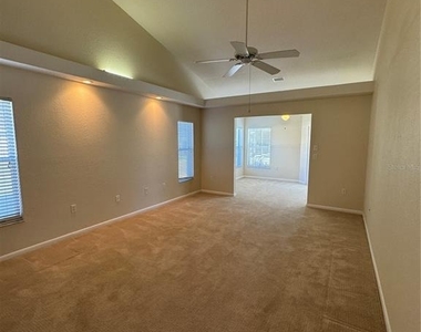 7565 Jomel Drive - Photo Thumbnail 16