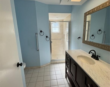 7565 Jomel Drive - Photo Thumbnail 24