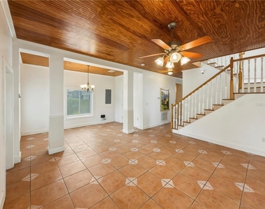 211 E 131st Avenue - Photo Thumbnail 4