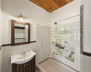 211 E 131st Avenue - Photo Thumbnail 10