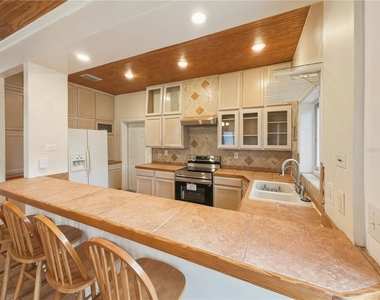 211 E 131st Avenue - Photo Thumbnail 14