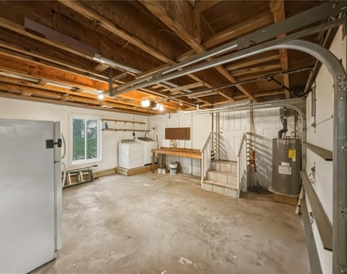 211 E 131st Avenue - Photo Thumbnail 36