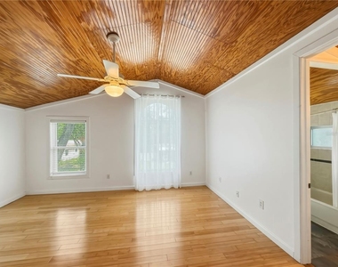 211 E 131st Avenue - Photo Thumbnail 20