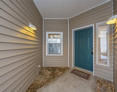 22128 Little Lagoon Court - Photo Thumbnail 2