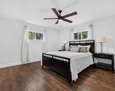 1667 N Dakota Avenue Ne - Photo Thumbnail 18