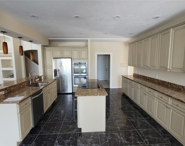 13503 Lake Cawood Drive - Photo Thumbnail 6