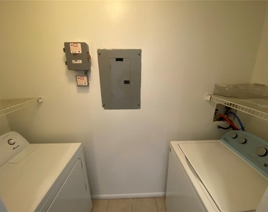 1229 Bermuda Lakes Lane - Photo Thumbnail 6
