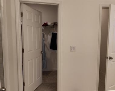 4272 Deleon Street - Photo Thumbnail 15
