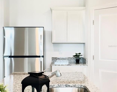 2652 Buttercup Avenue - Photo Thumbnail 2