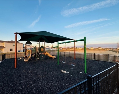 2652 Buttercup Avenue - Photo Thumbnail 9