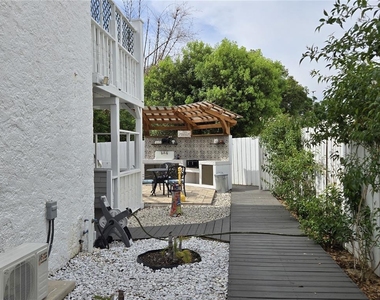 1690 S 10th Street - Photo Thumbnail 16